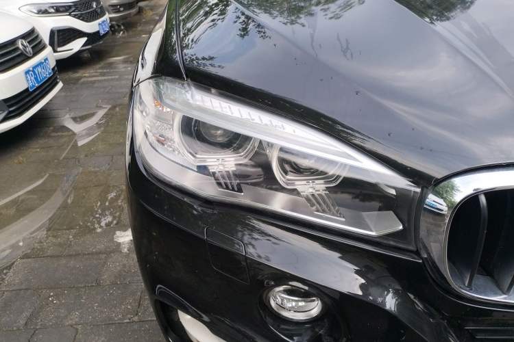 Used BMW X5 2014 xDrive35i Luxury Edition Right Front Headlight