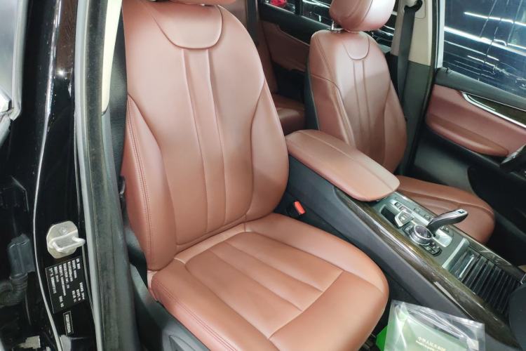 Used BMW X5 2014 xDrive35i Gasoline 5-seater U.S. specification Right Front Seat