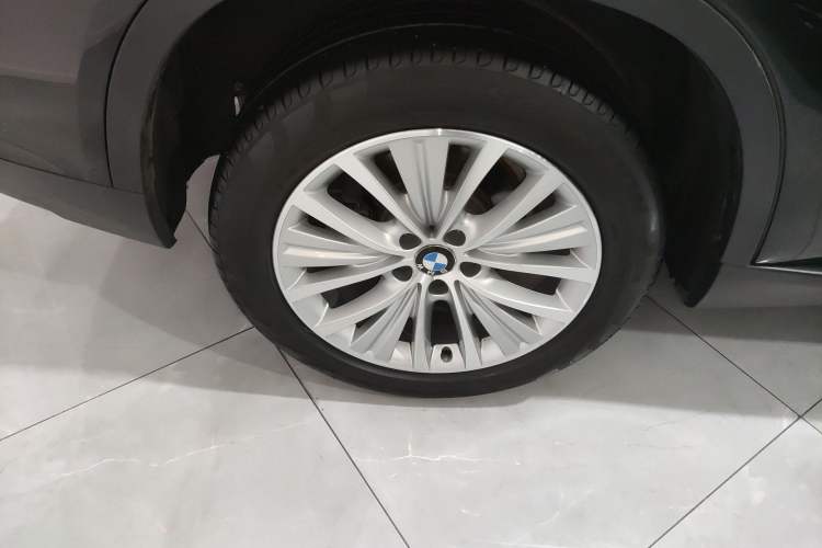 Used BMW X5 2014 xDrive35i Leading Model Right Rear Wheel Hub
