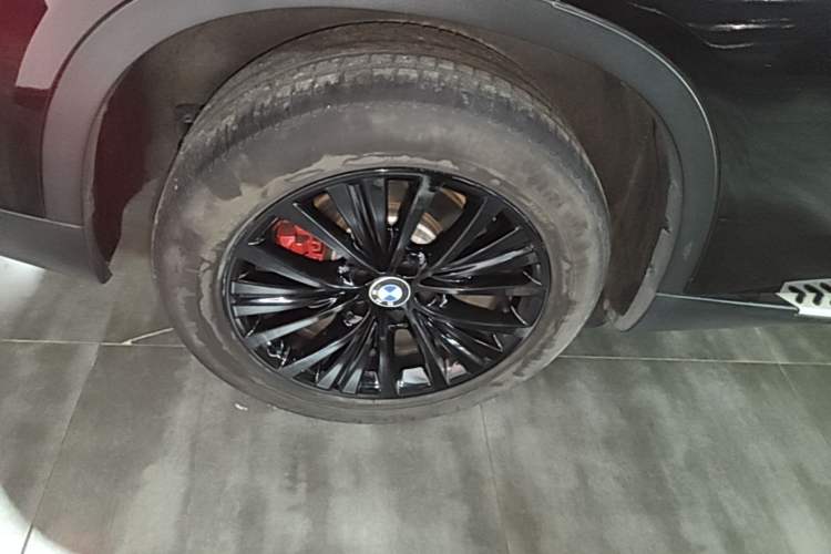 Used BMW X5 2014 xDrive35i Elegant Edition Right Rear Wheel Hub