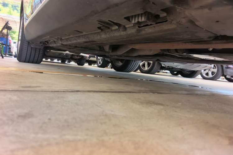 Used BMW X5 2014 xDrive35i U.S. specification Right Side Sill