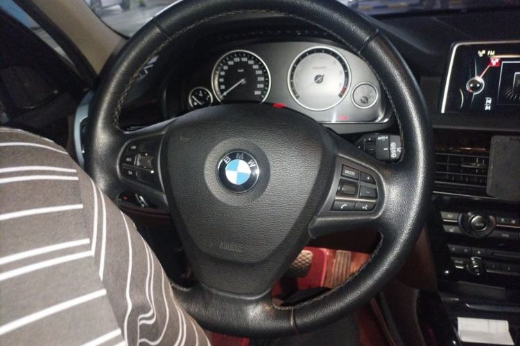 Used BMW X5 2014 xDrive35i Elegant Edition Steering Wheel