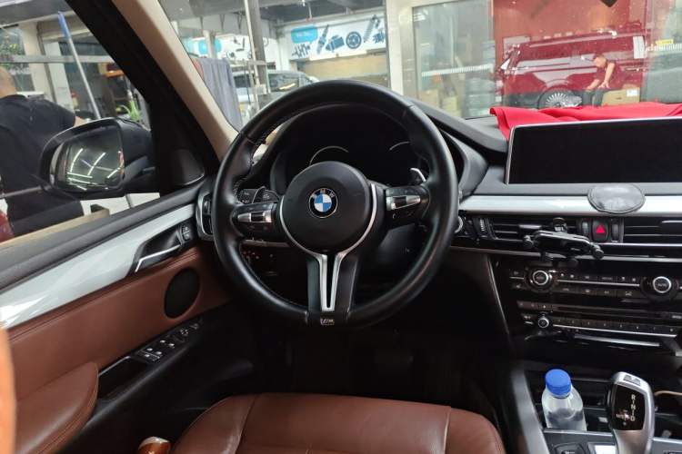 Used BMW X5  Steering Wheel