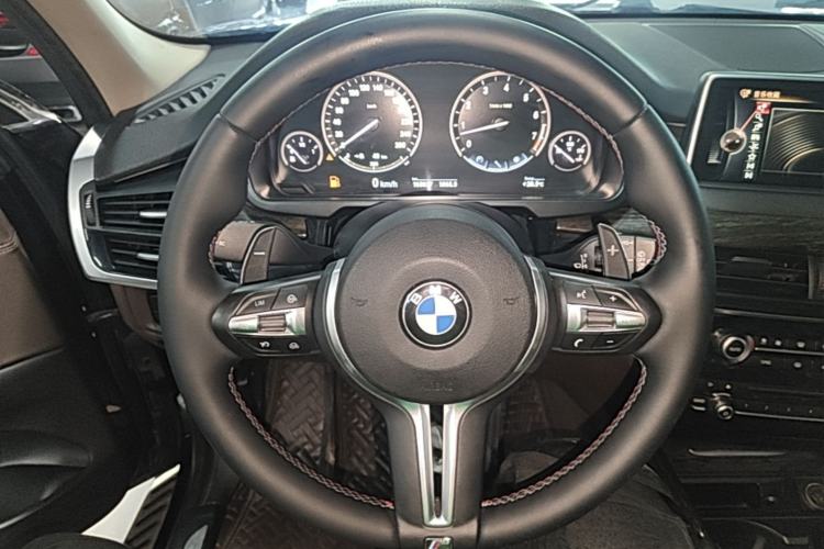 Used BMW X5 2014 xDrive35i Elegant Edition Steering Wheel