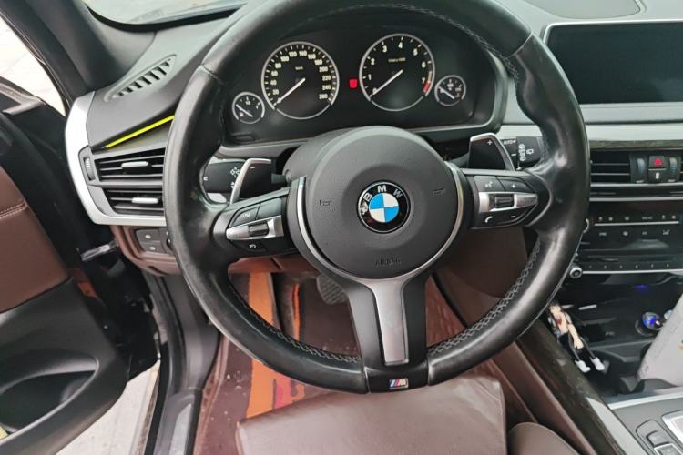 Used BMW X5 2014 xDrive35i Luxury Edition Steering Wheel