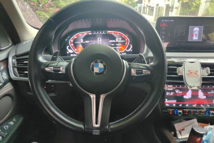 Used BMW X5 2014 xDrive35i Elegant Edition Steering Wheel