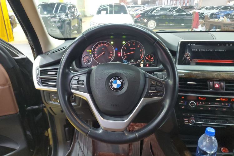 Used BMW X5 2014 xDrive35i Elegant Edition Steering Wheel