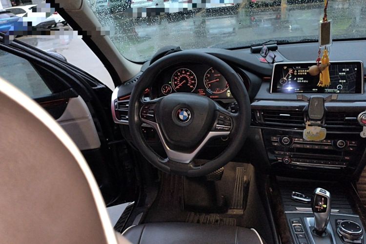 Used BMW X5  Steering Wheel