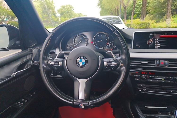 Used BMW X5  Steering Wheel