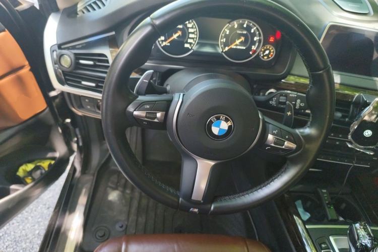 Used BMW X5  Steering Wheel