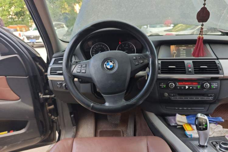 Used BMW X5  Steering Wheel
