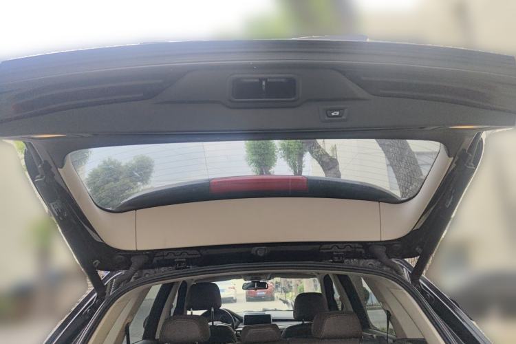 Used BMW X5 2014 xDrive35i Elegant Edition Trunk