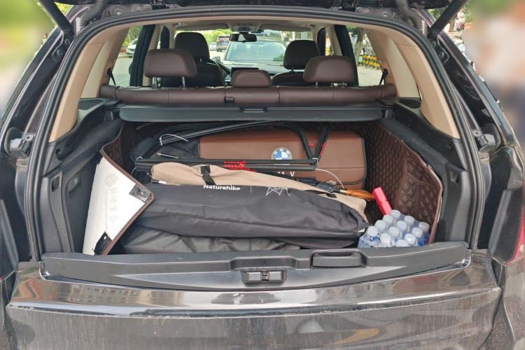 Used BMW X5 2014 xDrive35i Elegant Edition Trunk