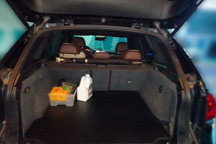 Used BMW X5 2014 xDrive35i Elegant Edition Trunk