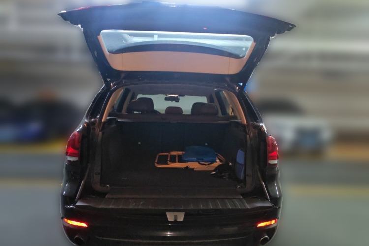 Used BMW X5 2014 xDrive35i Elegant Edition Trunk