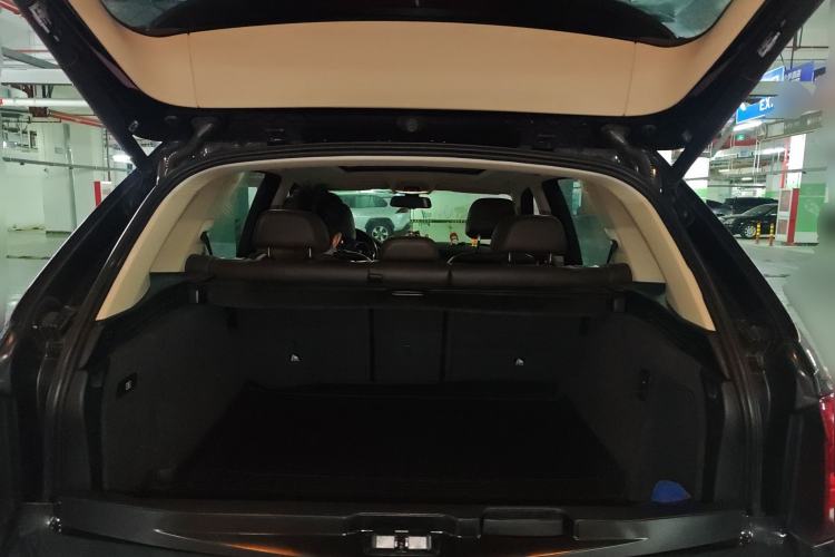 Used BMW X5 2014 xDrive35i Elegant Edition Trunk