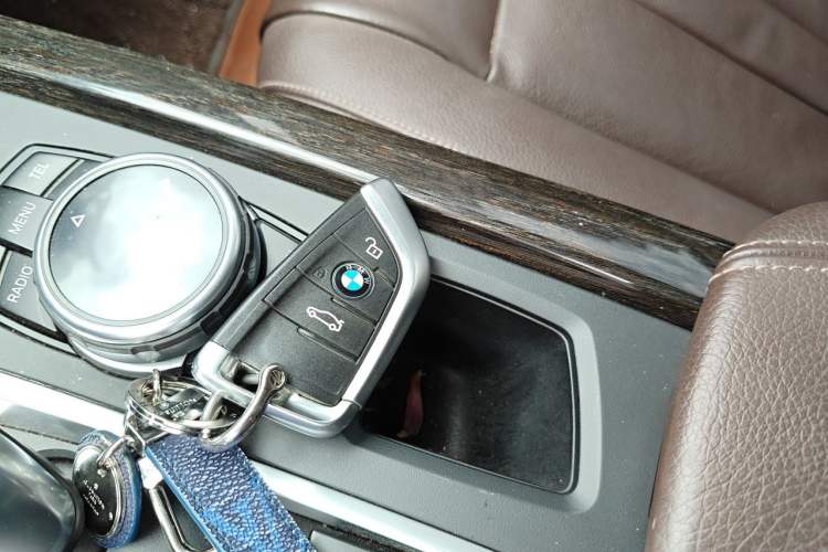 Used BMW X5 2014 xDrive35i Leading Model Vehicle Key