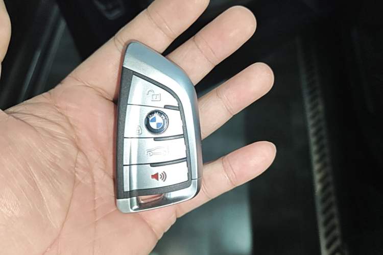 Used BMW X5 2014 xDrive35i Elegant Edition Vehicle Key