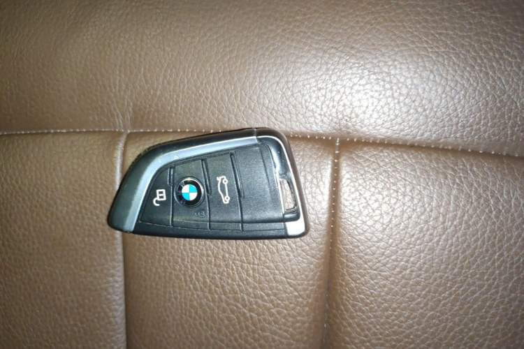 Used BMW X5 2014 xDrive35i Leading Model Vehicle Key