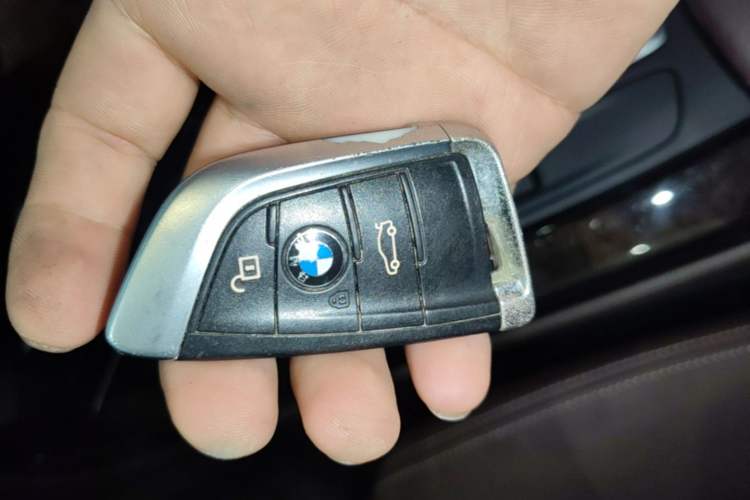 Used BMW X5 2014 xDrive35i Elegant Edition Vehicle Key