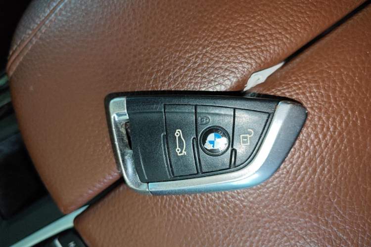Used BMW X5 2014 xDrive35i Leading Model Vehicle Key