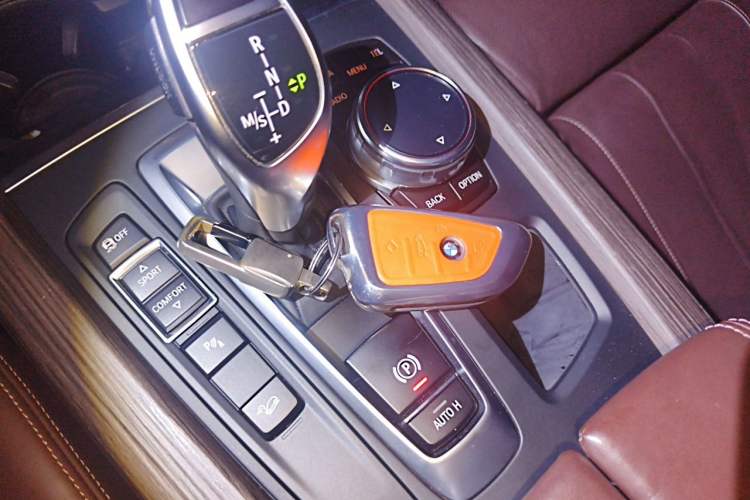 Used BMW X5 2014 xDrive35i Luxury Edition Vehicle Key