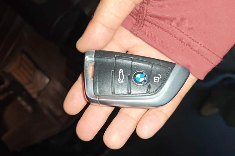 Used BMW X5 2014 xDrive35i Elegant Edition Vehicle Key