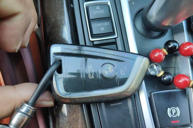 Used BMW X5 2014 xDrive35i Leading Model Vehicle Key