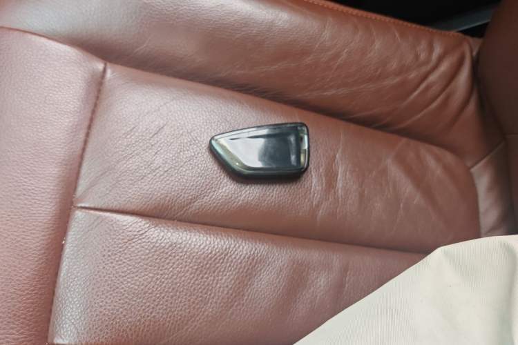 Used BMW X5 2014 xDrive35i Elegant Edition Vehicle Key