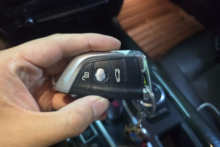 Used BMW X5 2014 xDrive35i Leading Model Vehicle Key
