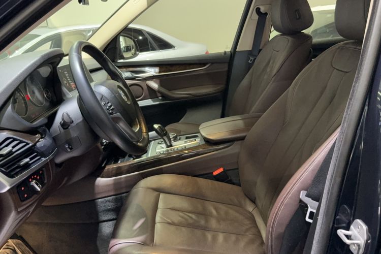 Used BMW X5 2014 xDrive35i Elegant Edition Left Front Seat