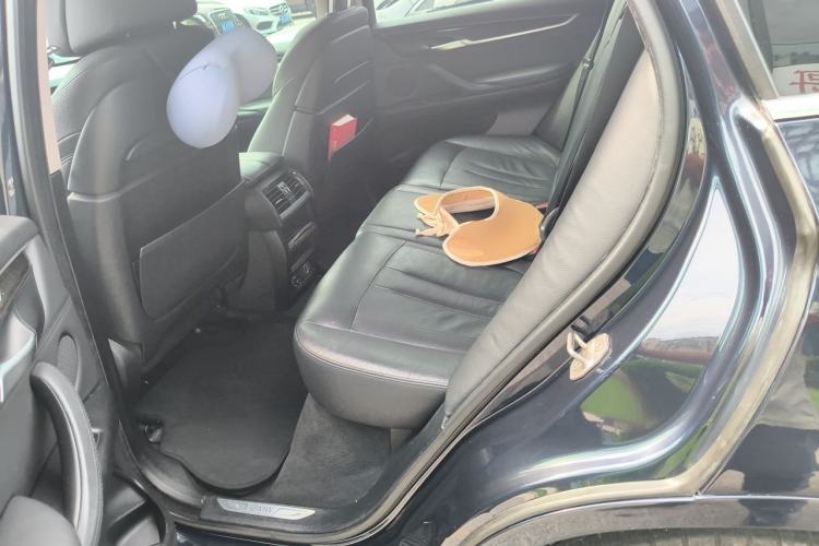 Used BMW X5 2014 xDrive35i Leading Model Left Rear Seat
