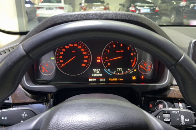 Used BMW X5 2014 xDrive35i Elegant Edition Odometer Close Up