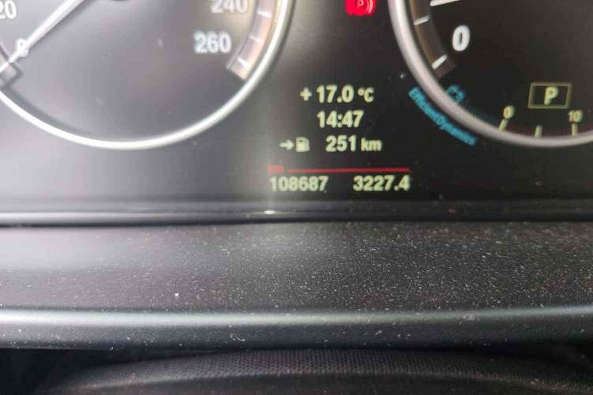 Used BMW X5 2014 xDrive35i Elegant Edition Odometer Close Up