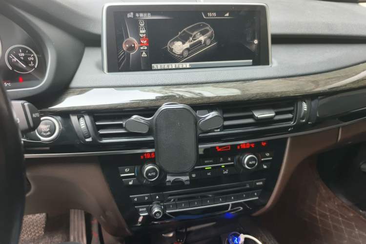 Used BMW X5 2014 xDrive35i Leading Model Audio And AC Panel