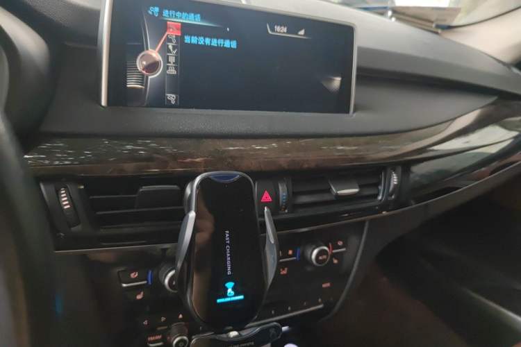 Used BMW X5 2014 xDrive35i Elegant Edition Audio And AC Panel