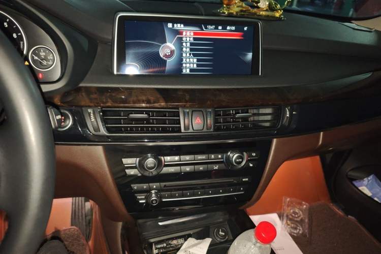 Used BMW X5 2014 xDrive35i Elegant Edition Audio And AC Panel