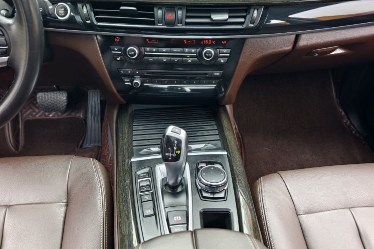 Used BMW X5 2014 xDrive35i Leading Model Audio And AC Panel