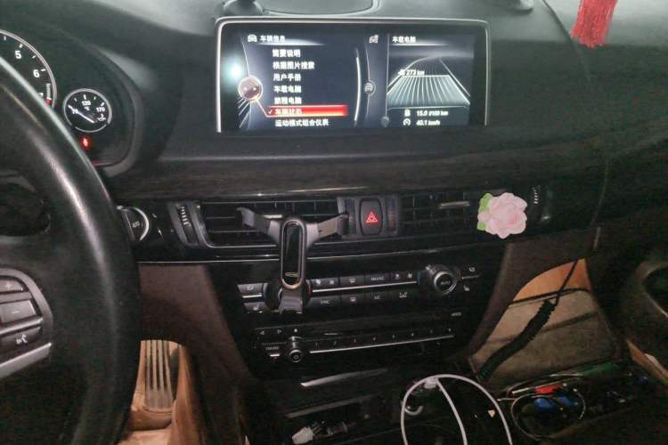 Used BMW X5  Audio And AC Panel