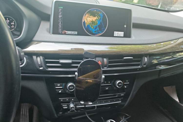 Used BMW X5 2014 xDrive35i Leading Model Audio And AC Panel