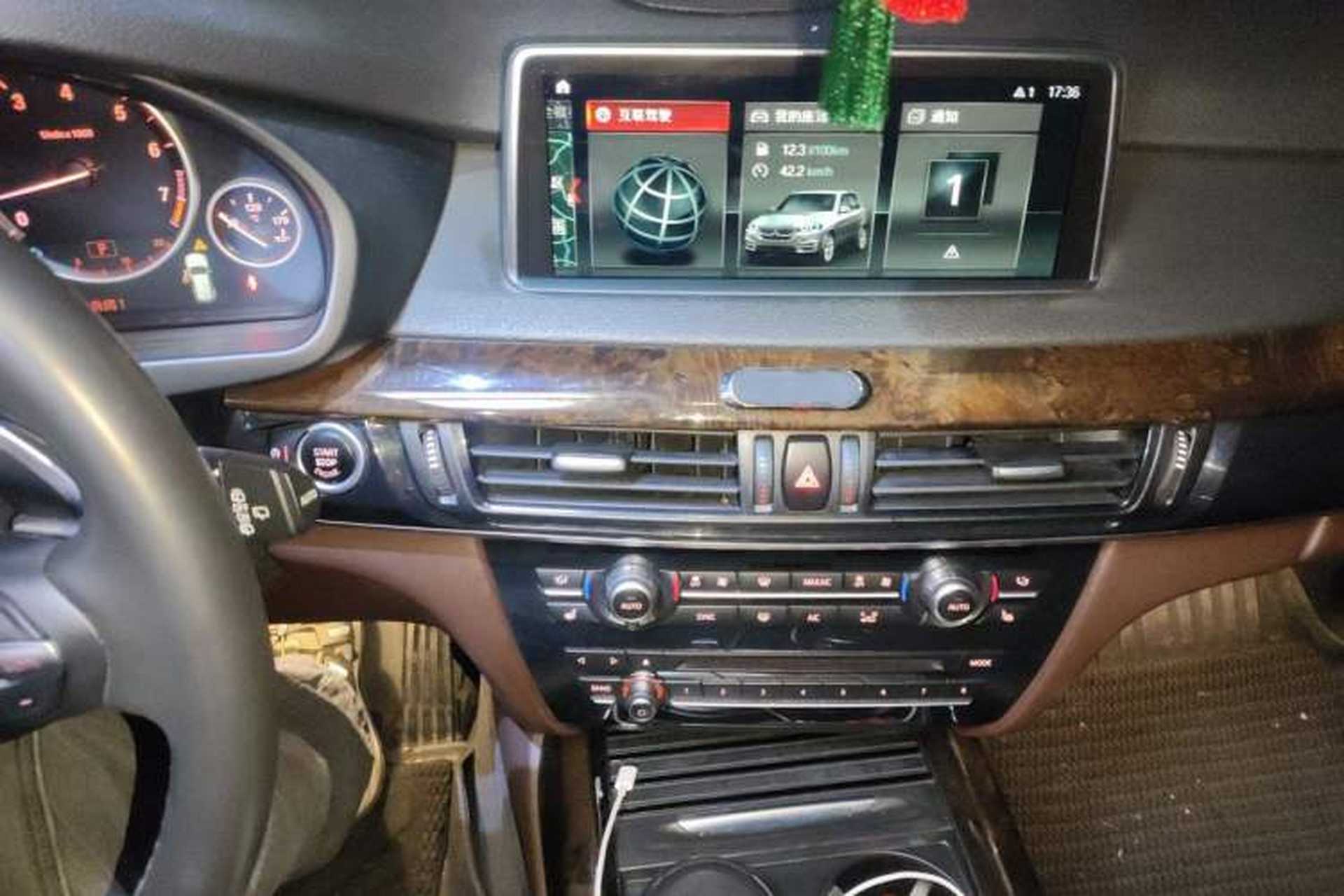 Used BMW X5 2014 xDrive35i Leading Model Audio And AC Panel