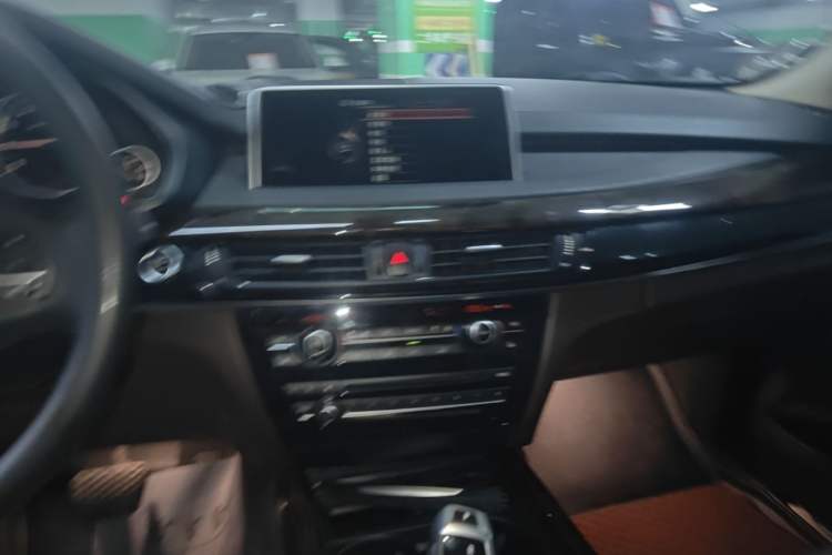 Used BMW X5 2014 xDrive35i Elegant Edition Audio And AC Panel