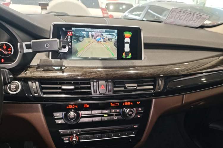 Used BMW X5 2014 xDrive35i Leading Model Audio And AC Panel