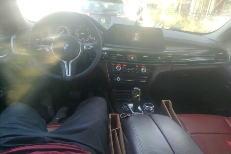 Used BMW X5 2014 xDrive35i Leading Model Center Console
