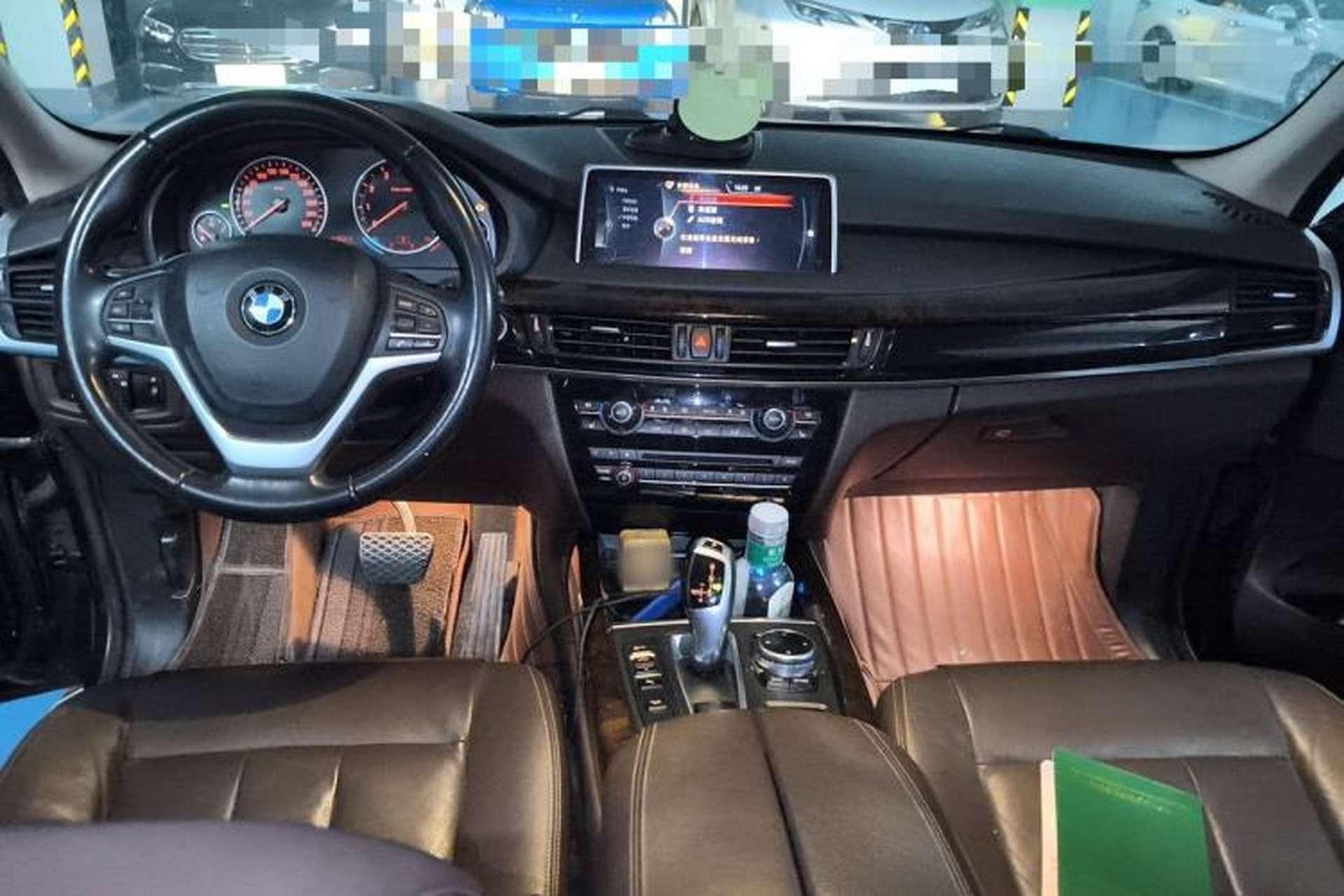 Used BMW X5 2014 xDrive35i Leading Model Center Console