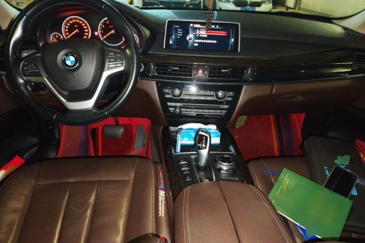 Used BMW X5 2014 xDrive35i Luxury Edition Center Console