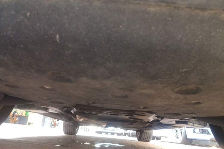Used BMW X5 2014 xDrive35i Elegant Edition Chassis Front