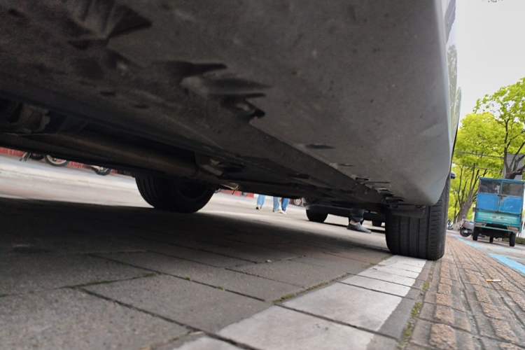 Used BMW X5 2014 xDrive35i Elegant Edition Chassis Front Left