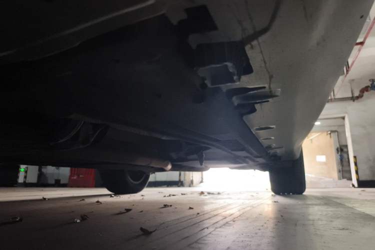 Used BMW X5 2014 xDrive35i Elegant Edition Chassis Front Left