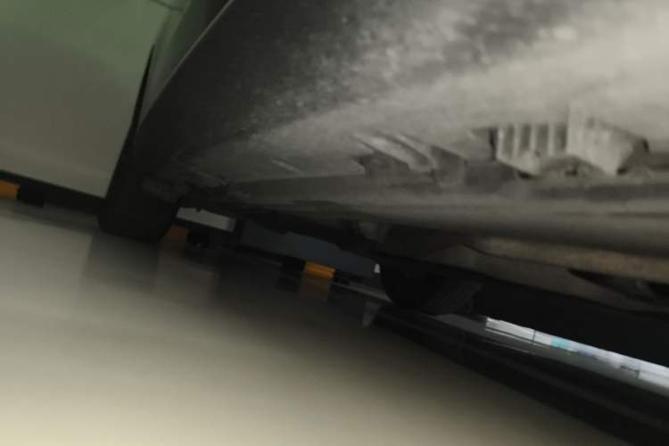 Used BMW X5  Chassis Front Right